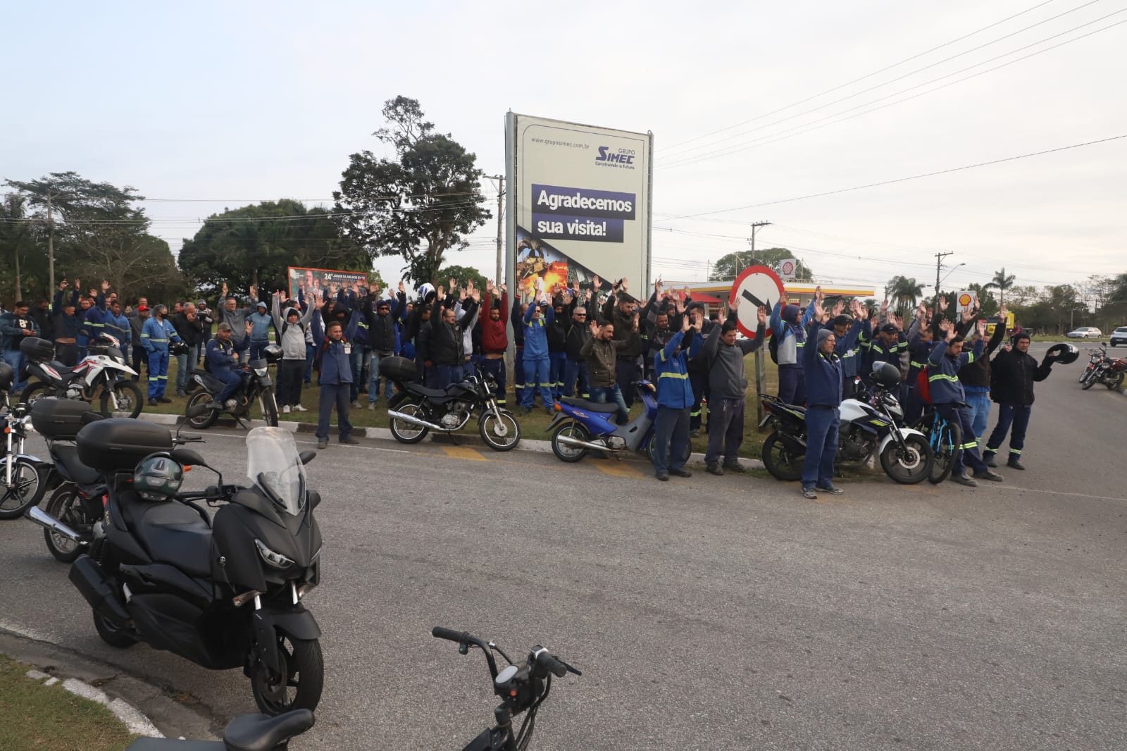 Trabalhadores da GV do Brasil fazem paralisação por PLR e Campanha Salarial