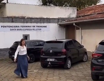 Suzane von Richthofen deixa presídio em Tremembé para 'saidinha' temporária