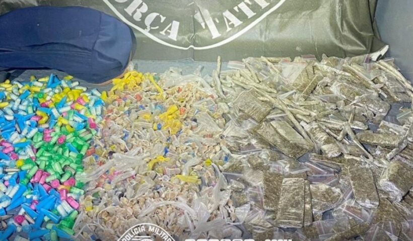 Apreensão de crack, cocaina e maconha em São Sebastião