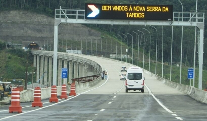 Imagem na nova Rodovia dos Tamoios que terá operação especial no feriado da independência