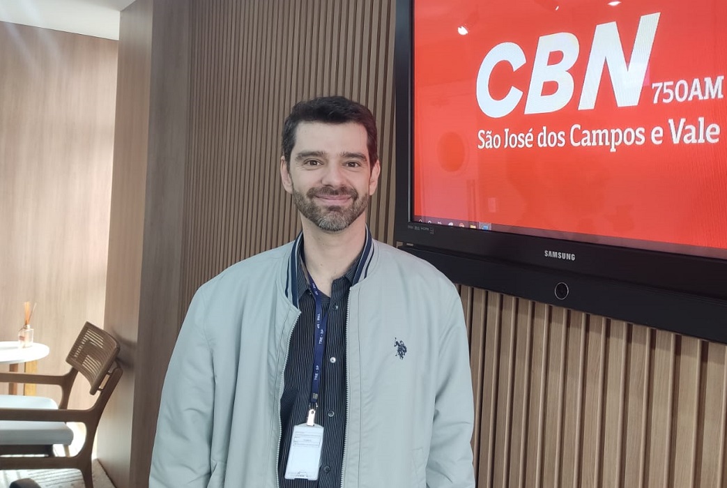 Luiz Felipe Moratori, chefe de cartório eleitora em SJC. É hora de votar