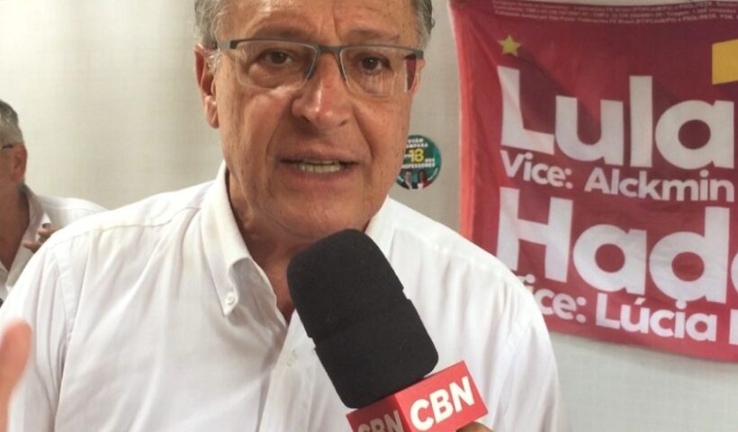 Geraldo Alckimin cumpre agenda de campanha em Pinda