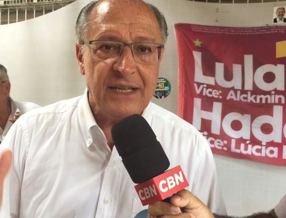 Geraldo Alckimin cumpre agenda de campanha em Pinda