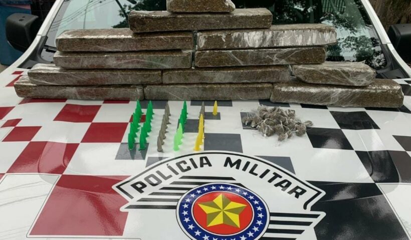 adolescente 12 tijolos de maconha