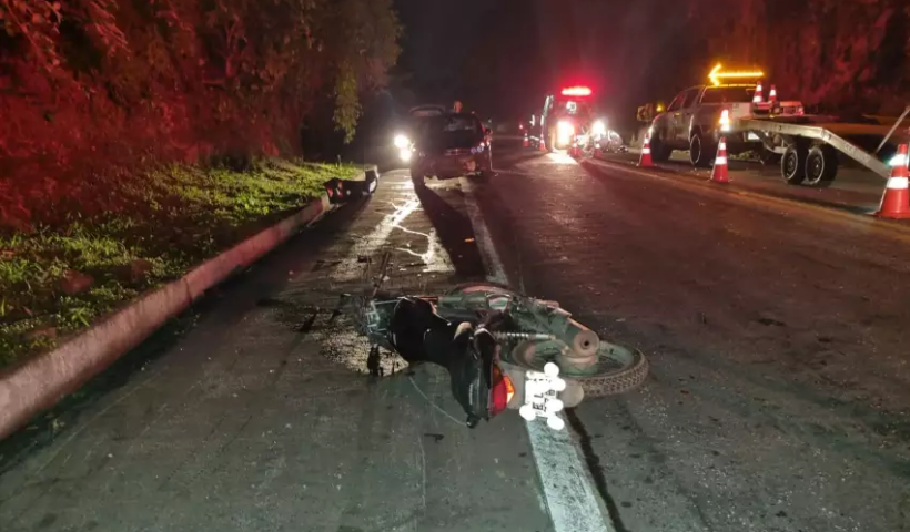 Motoclista sofre acidente em Ubatuba
