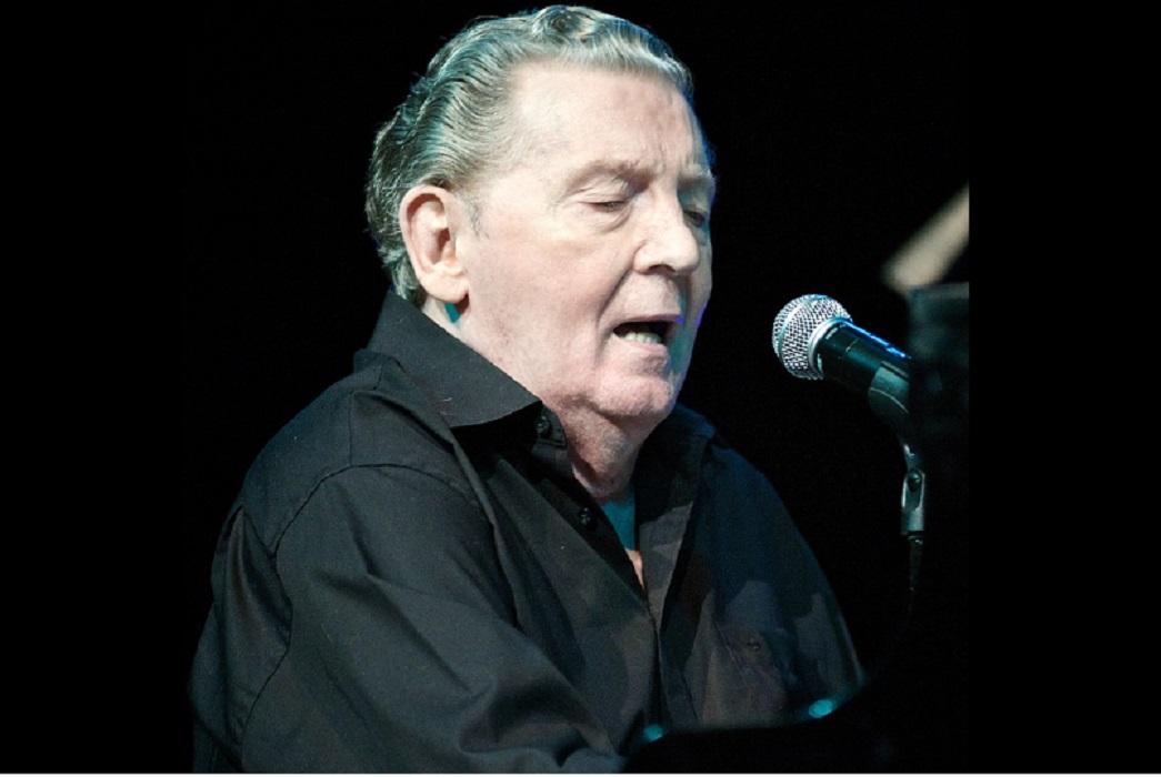 Jerry Lee Lewis morre aos 87 anos