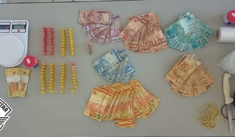 pm lorena prende mais de R$ 15 mil