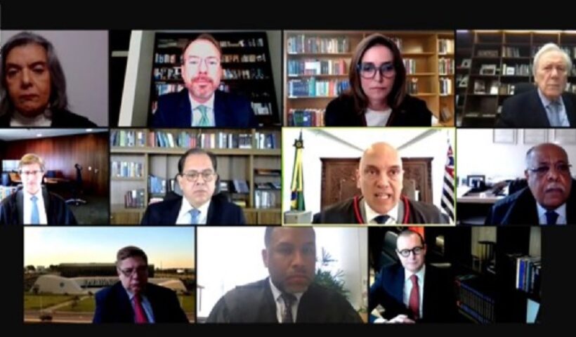 Juízes do TSE que analisaram direito de resposta de Bolsonaro contra a campanha de Lula