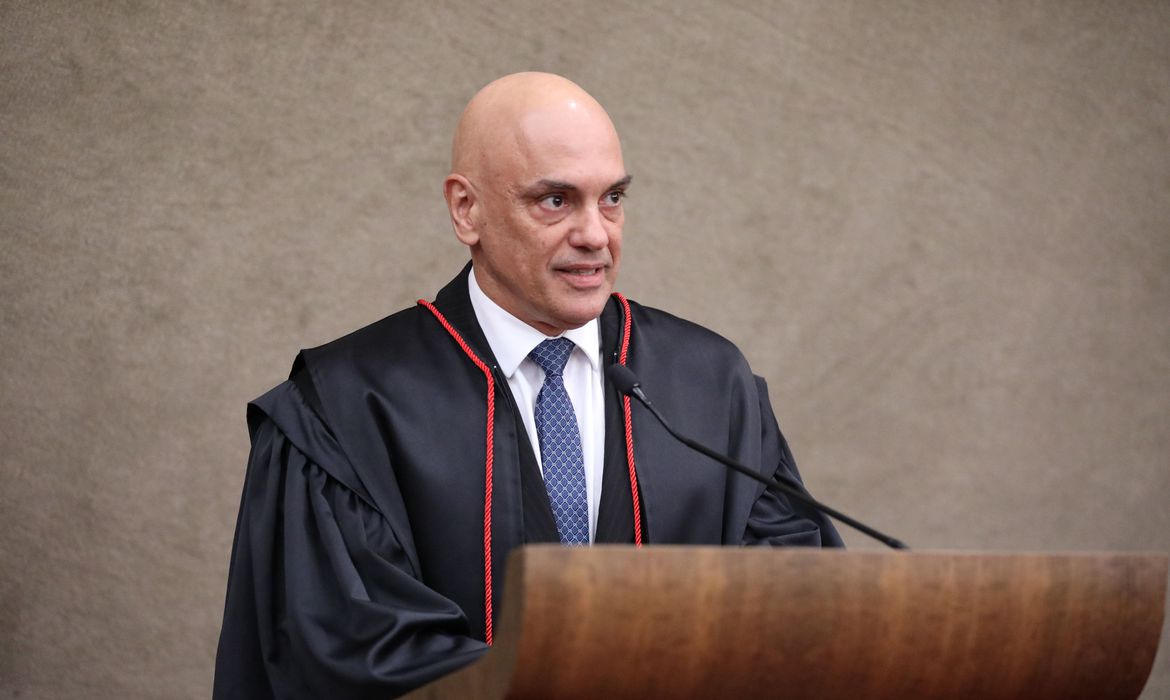 Moraes, ação do PL deve abranger dois turnos das eleições