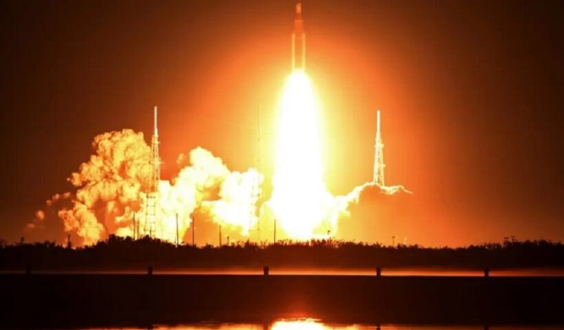 NASA envia o mais poderoso foguete em missão à Lua