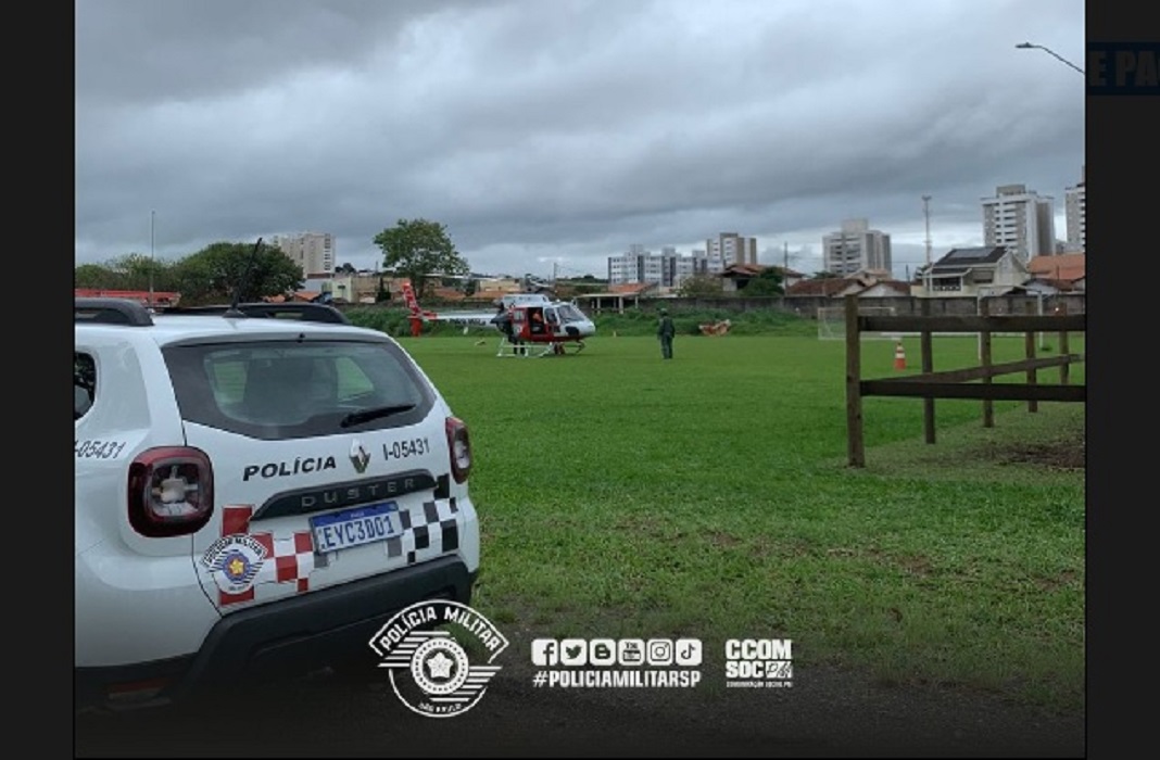 Helicóptero da PM em Taubaté. PM realiza voo pela vida e transporta paciente de Taubaté para ser transplantado em São Paulo