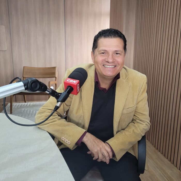 Saiam do governo, diz Prefeito Izaias a funcionários comissionados de Jacareí que defendem atos antidemocráticos