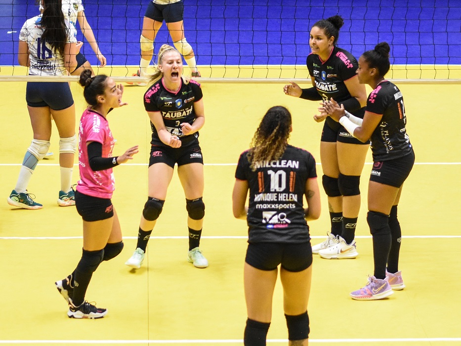 Vôlei Taubaté estreia com vitória na Superliga C Feminina