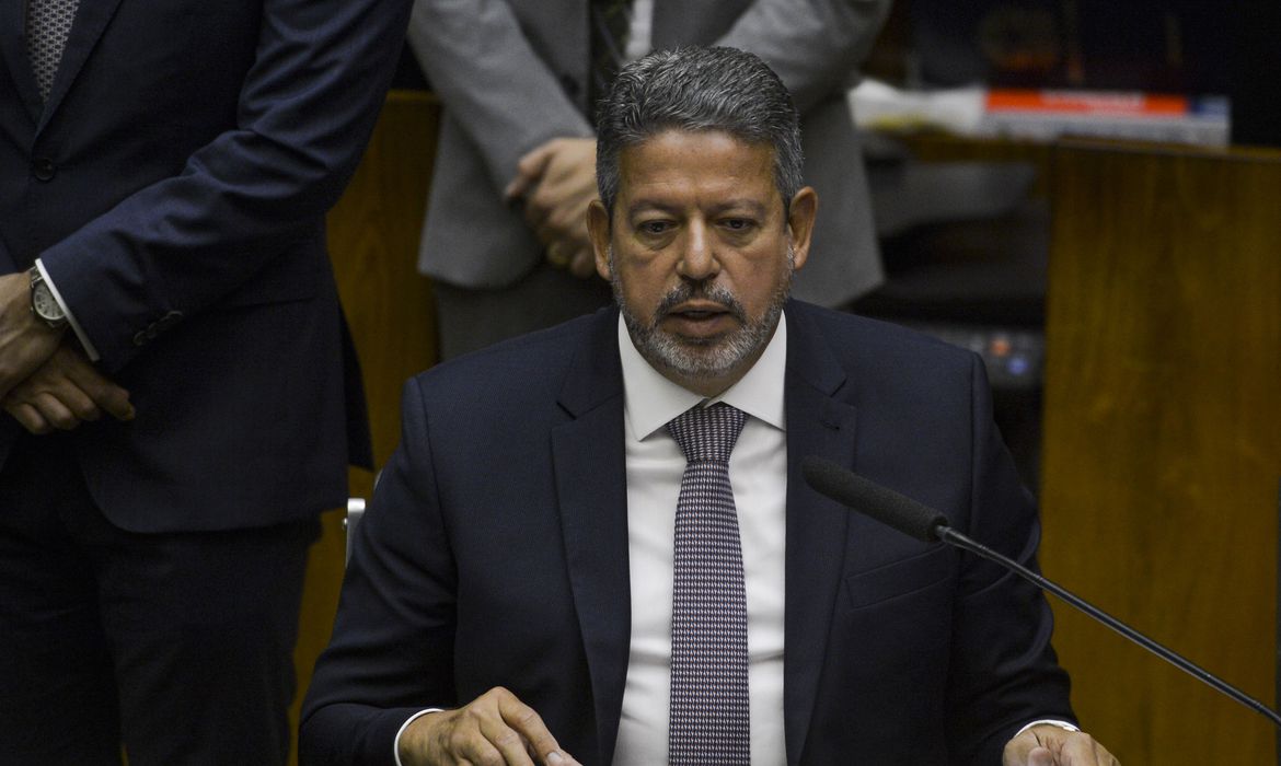 arthur lira presidente defende uso