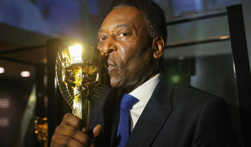 Pelé não responde mais à quimioterapia e segue com cuidados paliativos, diz jornal