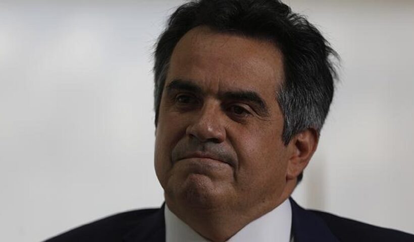 Presidente Bolsonaro exonera Ciro Nogueira da Casa Civil