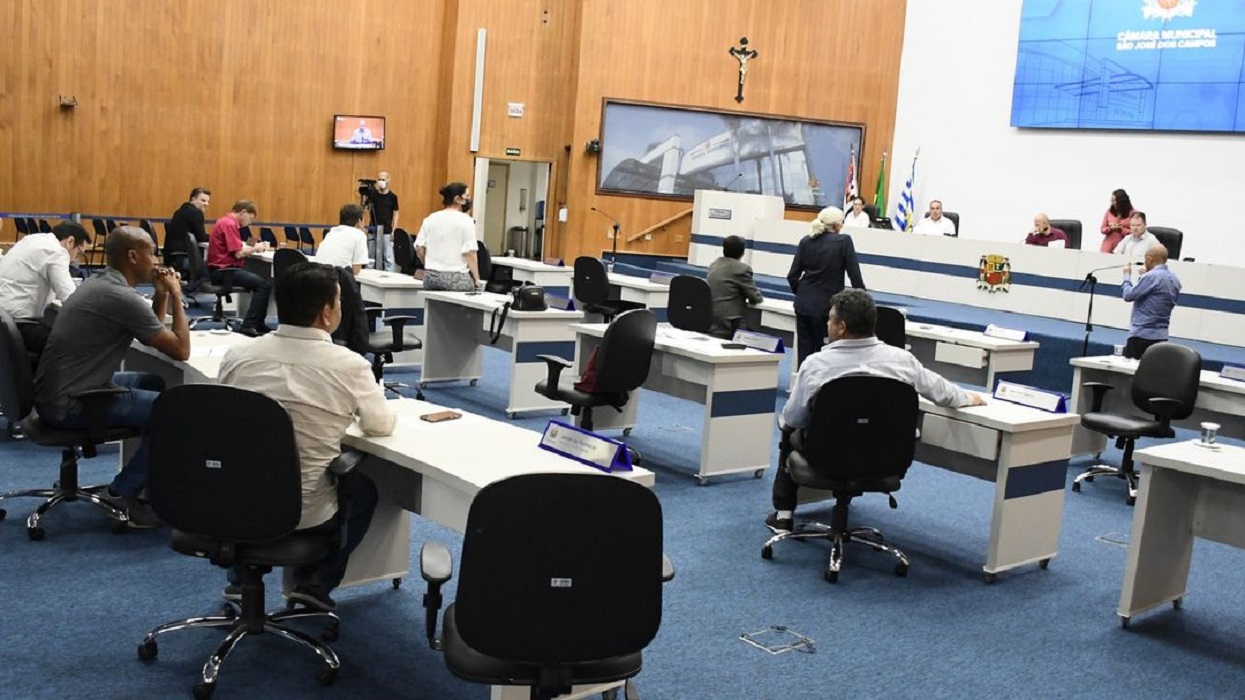 A Câmara Municipal de São José dos Campos aprovou, na 51ª sessão ordinária desta quinta-feira (18), um pacote de mudanças que impacta diretamente a vida dos contribuintes.