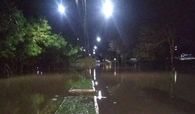 Chuva forte em Taubaté deixa pontos de alagamentos na região Central nesta quarta-feira (30)