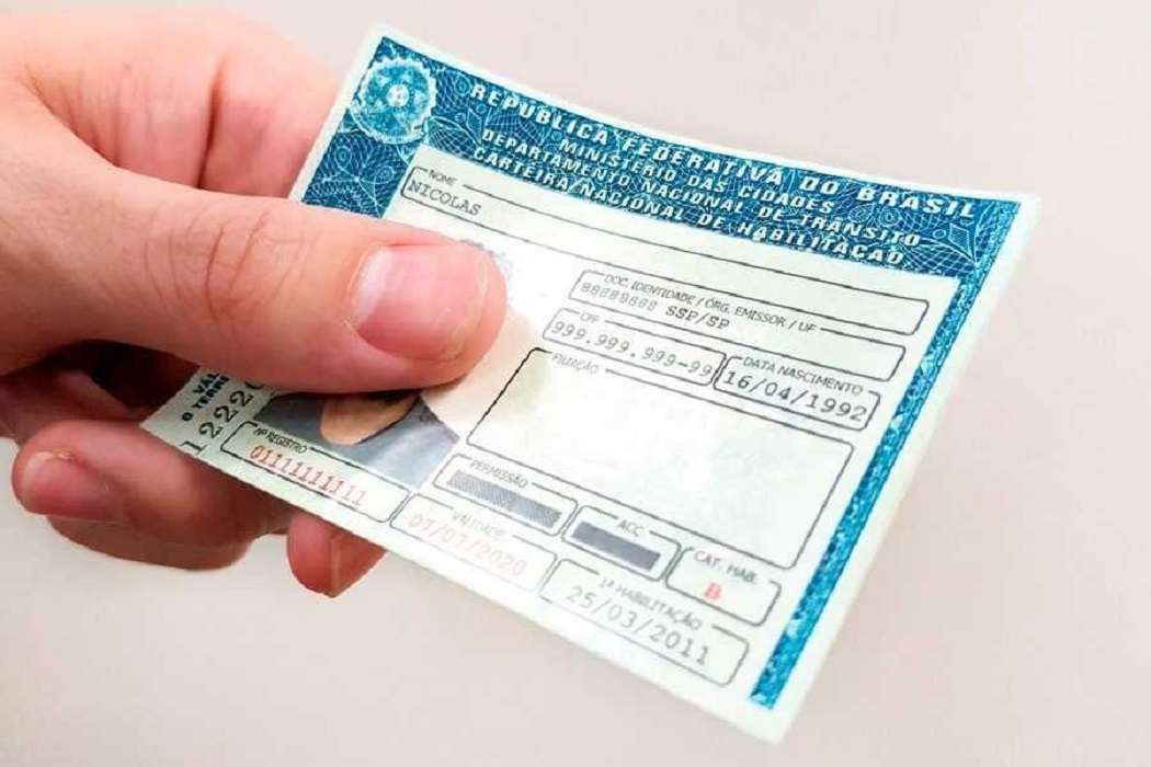 Projeto de lei quer liberação da CNH para pessoas que não sabem ler