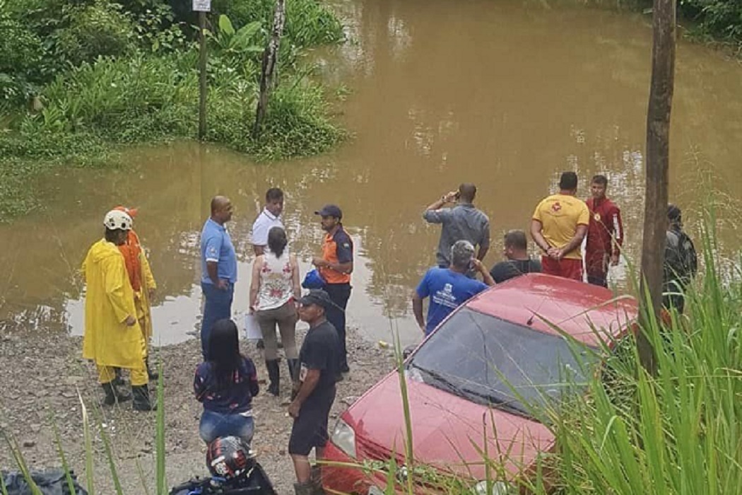 Bombeiros encontram corpo de criança de 3 anos que havia desaparecido em alagamento na cidade de S. Sebastião