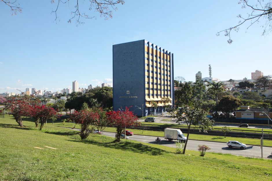 prefeitura-de-sao-jose-altera-expediente-na-proxima-sexta-feira-para-o-jogo-o-brasil