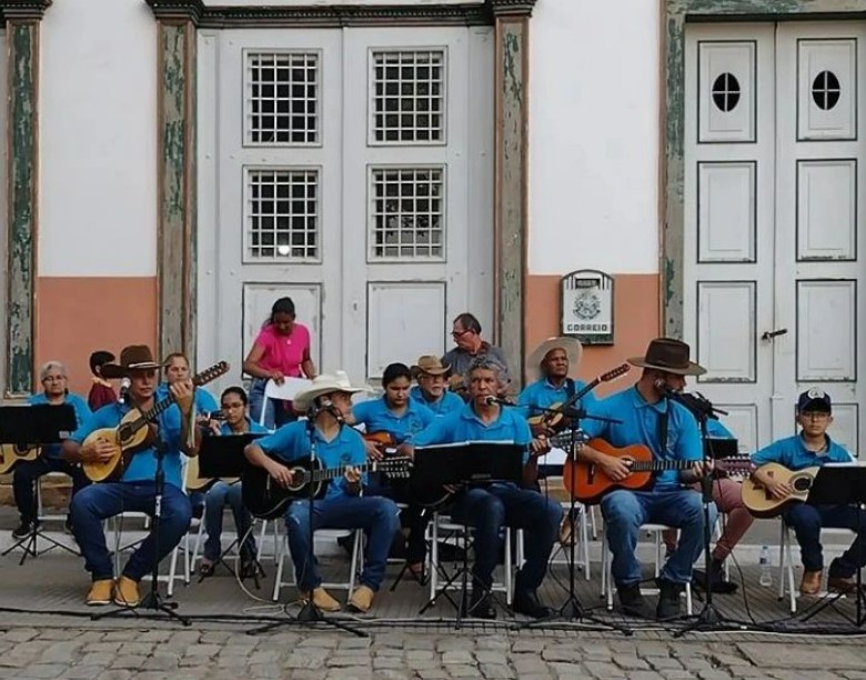 Festival de cultura caipira em São José do Barreiro 