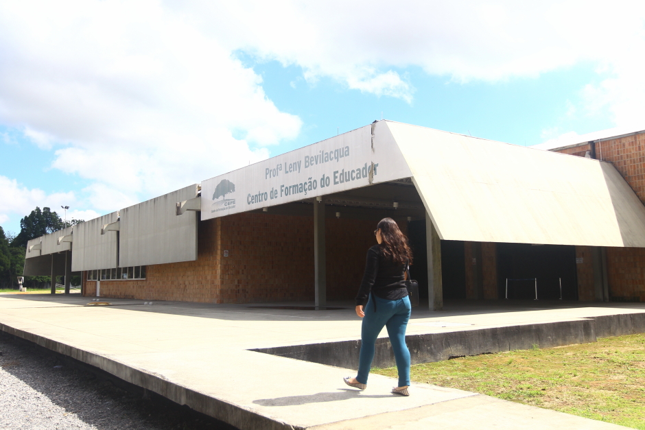 Oportunidade de ensino oferecido pela UFSCAr no polo do CEFE em São José dos Campos