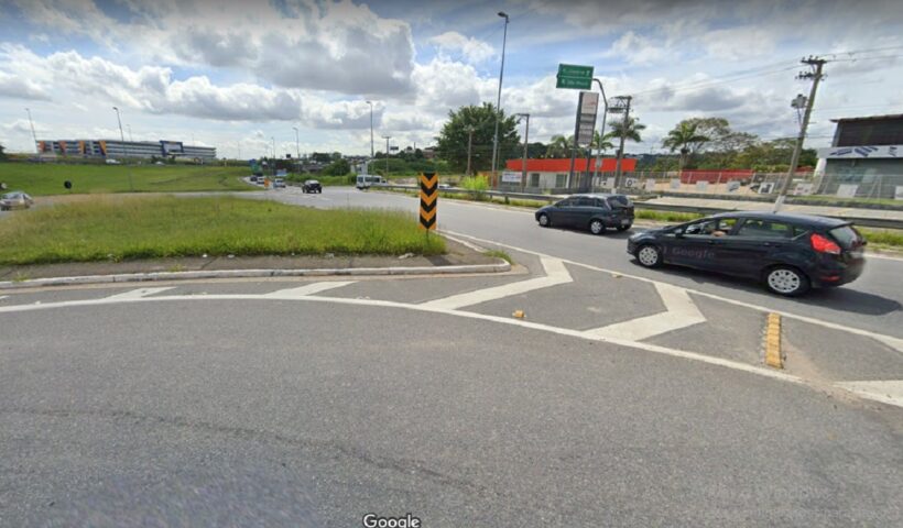 Jacareí implantará semáforos na saída do bairro Vila Branca, diz secretário de mobilidade