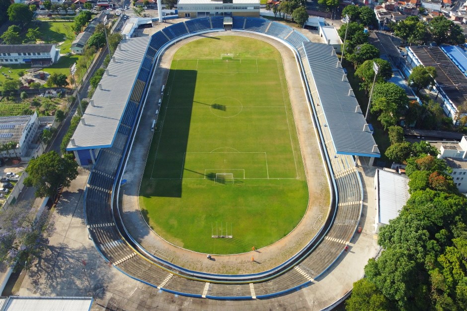 Visão geral do Estádio Martins Pereira, casa do São José EC