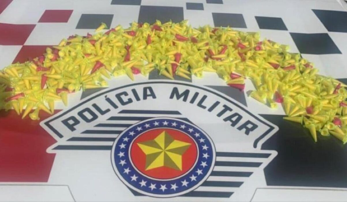 Mais de 500 pinos de cocaína são apreendidos pela PM em Lorena