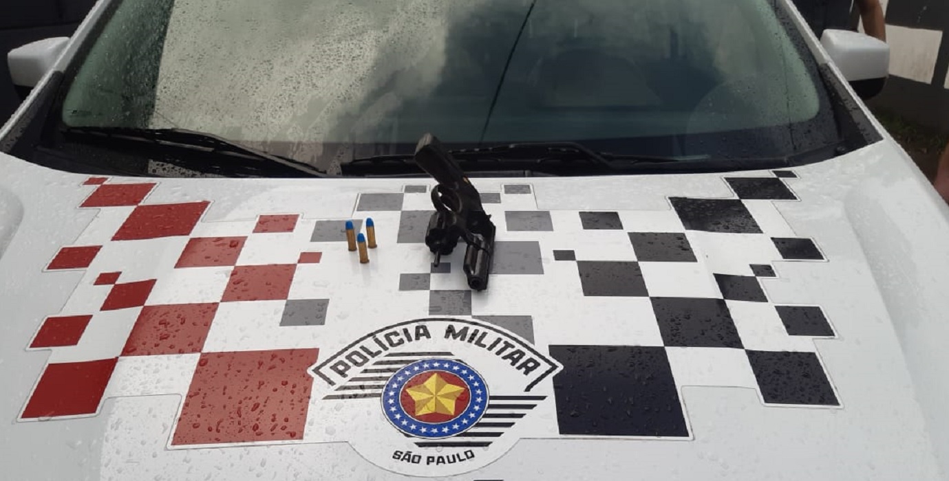 Homem é preso em flagrante em posse de arma de fogo na cidade de Ubatuba