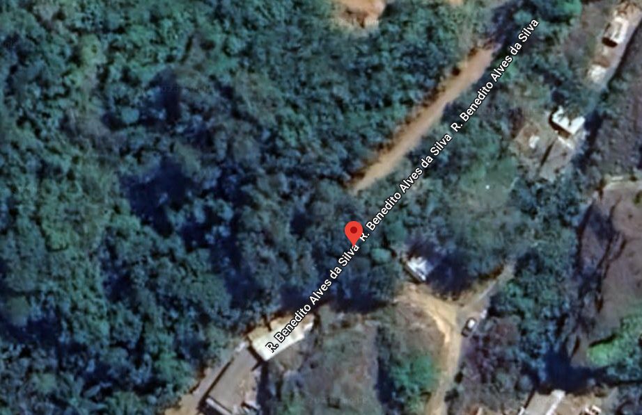 Local da casa em Ubatuba que foi atingida por pedra 