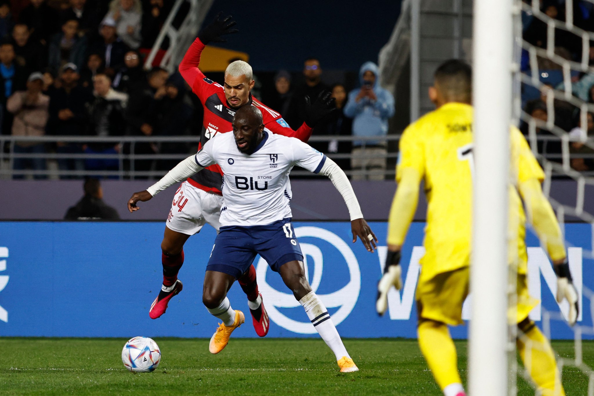 Flamengo foi surpreendido pelo Al Hilal no Stade Ibn-Batouta 