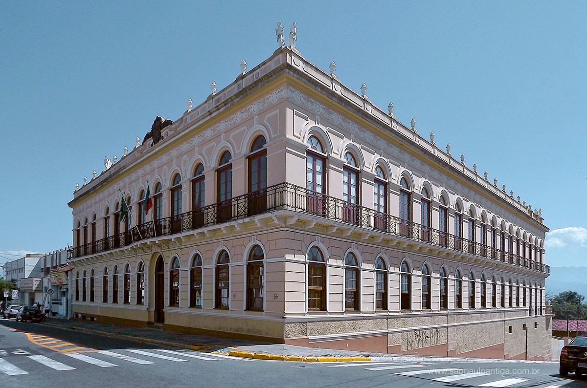 Fachada do Museu Histórico Dom Pedro I e Dona Leopoldina, em Pindamonhagaba