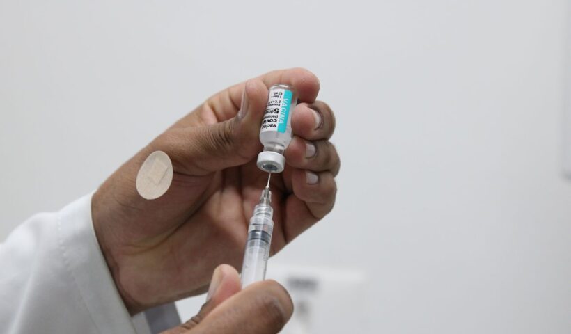 Vacinação contra covid-19. Brasil não registra morte por covid nas últimas 24 horas pe a primeira vez