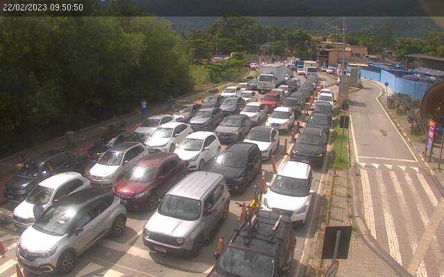 Confira a situação das rodovias que acessam o Litoral Norte do estado