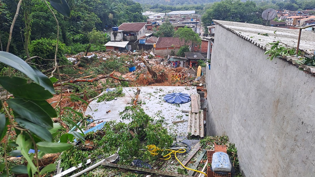 Área destruída em São Sebastião pelas chuvas. Litoral Norte de São Paulo registrou o maior temporal da história