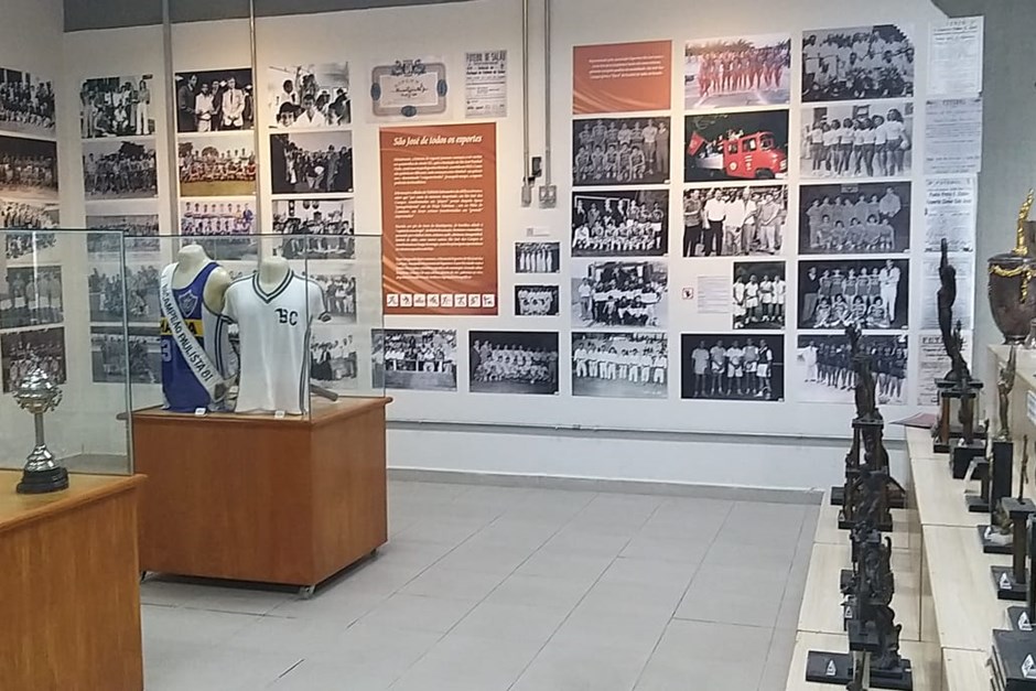 Interior do Museu de Esportes de São José dos Campos, dentro do Estádio Martins Pereira