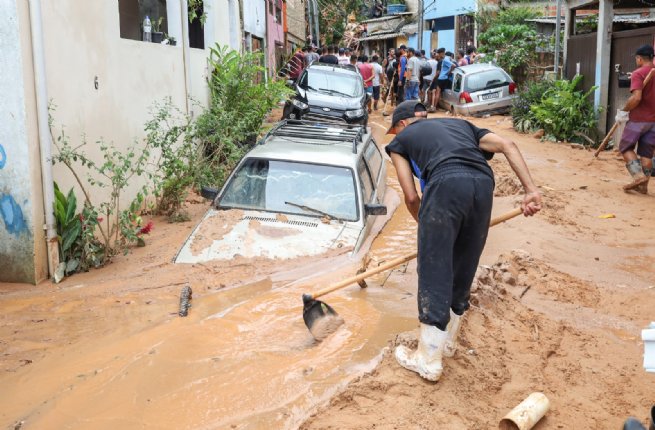 Forte chuva no Litoral Norte causou 2.251 desalojados e outros 1.815 desabrigados