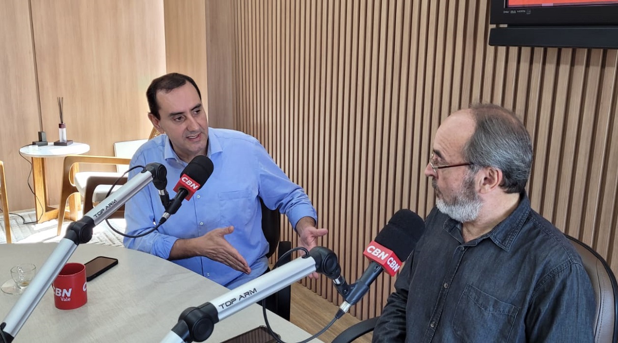 Prefeito Anderson Farias e Fernando Carlos, da CBN Vale