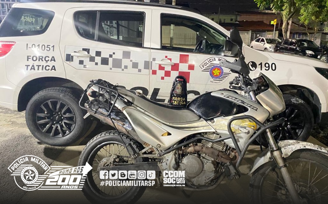 PM apreende moto adulterada em São José dos Campos; homem é preso por receptação
