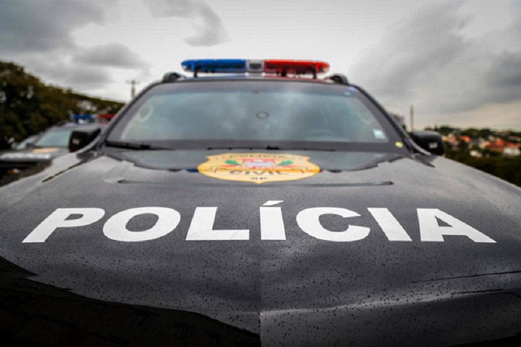 viatura polícia civil: Caçapava: Polícia Civil prende seis suspeitos por tráfico de drogas na cidade
