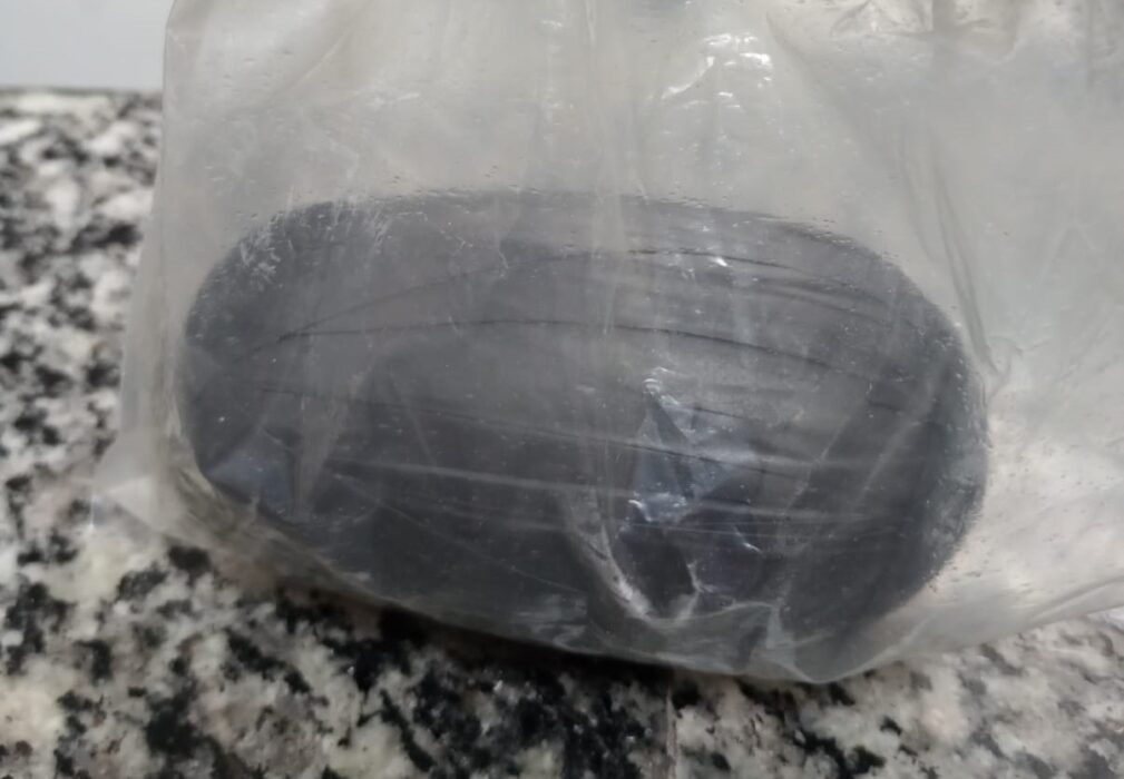 Três mulheres são flagradas com droga em presídios do Vale