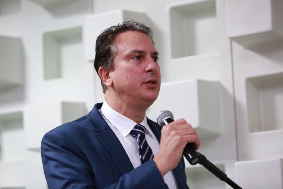 Ministro Camilo Santana. MEC anuncia suspensão do Novo Ensino Médio; entenda os motivos