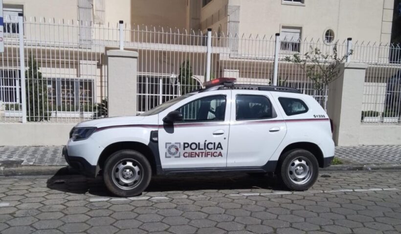 viatura: polícia cientifica - Homem que furtava R$ 50 mil em energia é flagrado pela EDP e levado a Polícia Civil de São José dos Campos