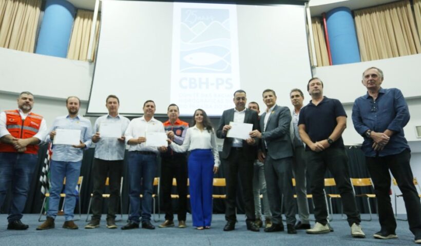 Municípios do Vale recebem Planos de Redução de Riscos