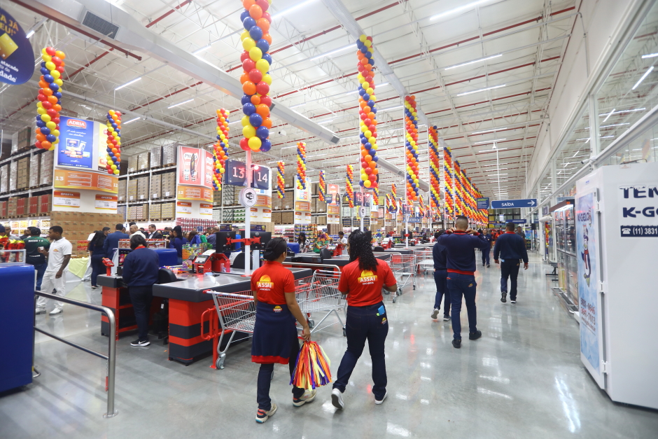 Novo supermercado aberto em SJC. Abertura de empresas em São José é a mais rápida do país, diz prefeitura; simplificação de processos gerou 3,5 mil novas negócios
