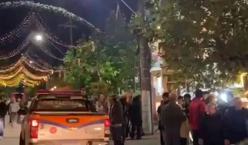 Vila Capivari em Campos do Jordão estava cheia de turistas na noite desta sexta-feira (21)