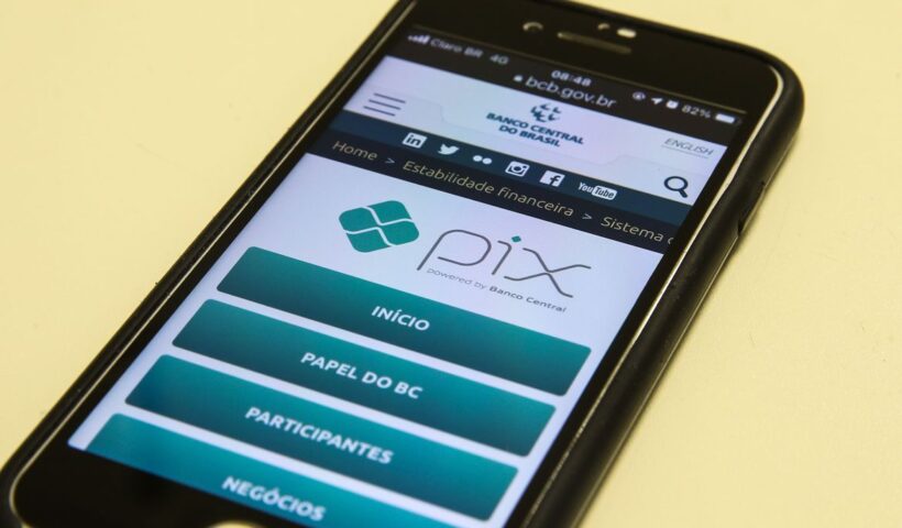 Número de transações mensais via Pix supera marca de 3 milhões