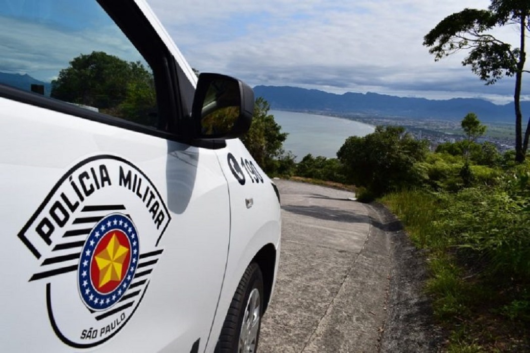 Homem nu é morto após atacar PM em Ubatuba
